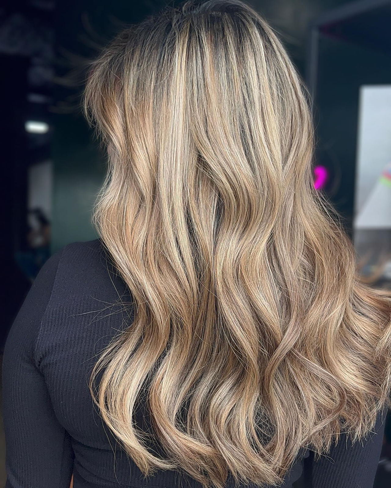 Finished low-maintenance blonde color by Jacqui